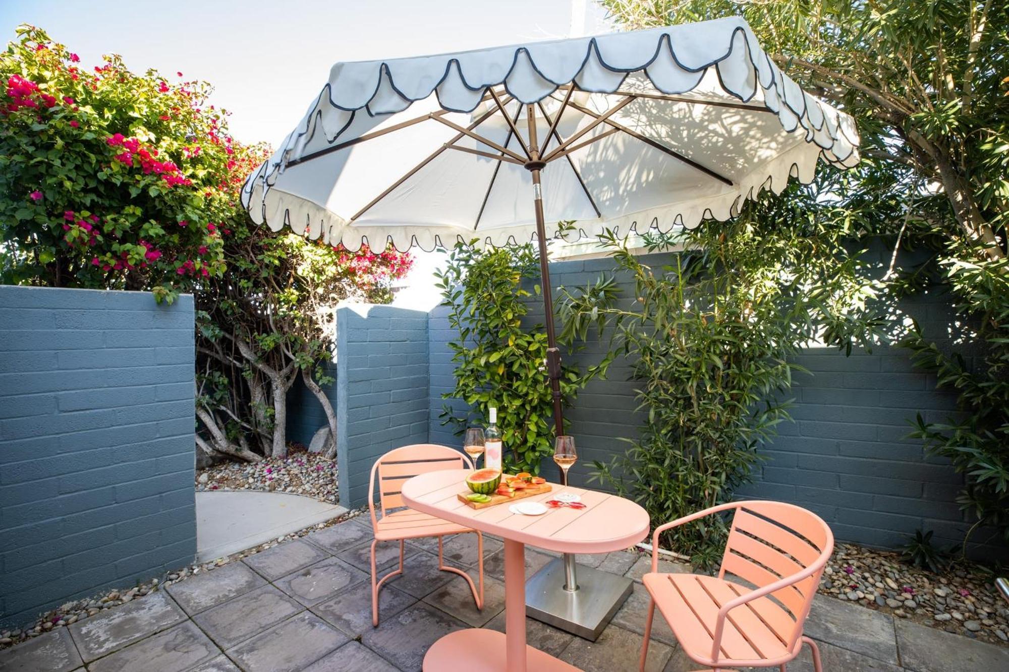 The Wesley Hotel By Avantstay Retro Spacious W Bbq Pool Spa Palm Springs Exterior foto